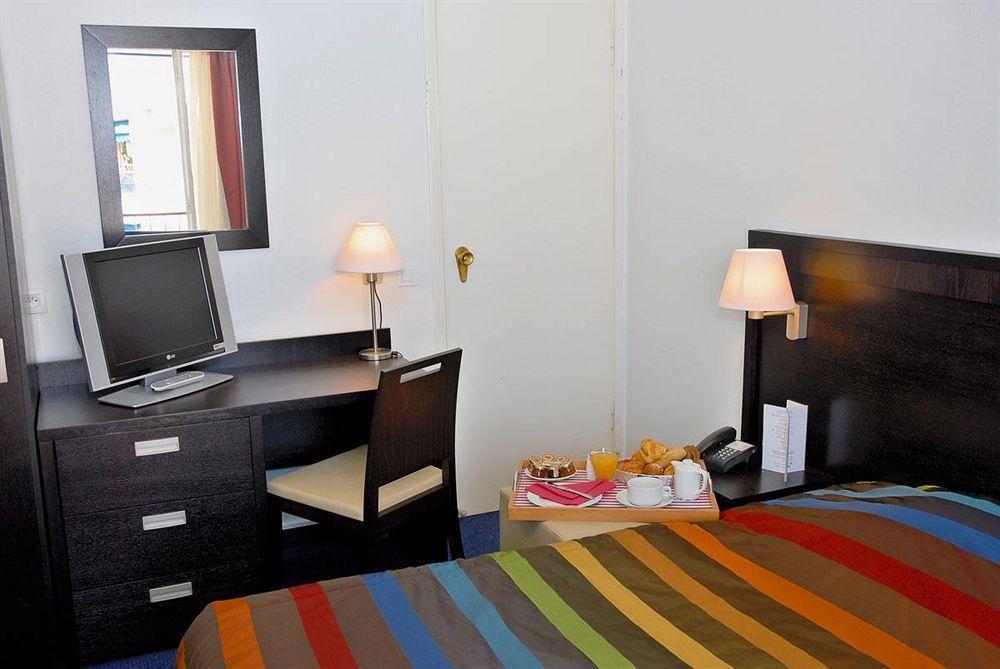 Hotel Comte De Nice Beaulieu-sur-Mer Szoba fotó